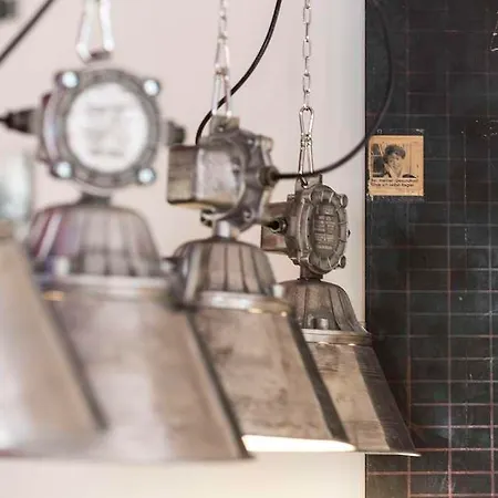 فيروتيل ديسبورغ - بارتنر إن سورات هوتلز فندق