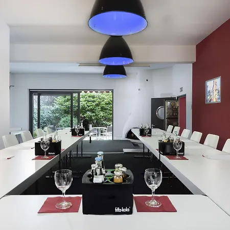 فيروتيل ديسبورغ - بارتنر إن سورات هوتلز دوسبرغ