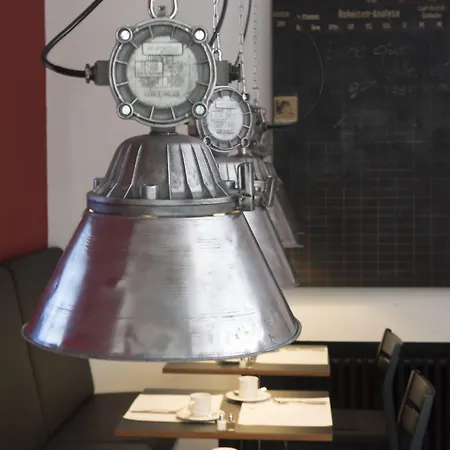 فندق فيروتيل ديسبورغ - بارتنر إن سورات هوتلز