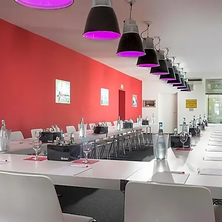 Ferrotel - Partner Of Sorat 3* Duisburgo
