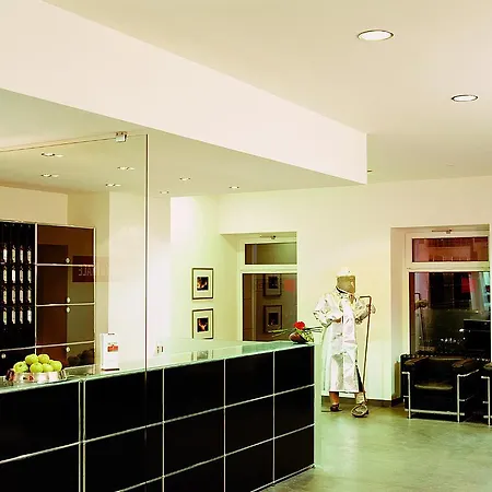 فندق فيروتيل ديسبورغ - بارتنر إن سورات هوتلز 3*