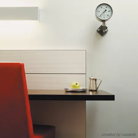 فيروتيل ديسبورغ - بارتنر إن سورات هوتلز فندق