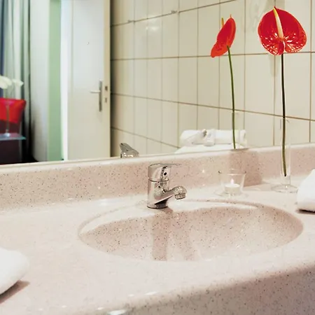 Ferrotel - Partner Of Sorat Hotel Duisburgo