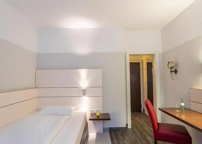 Ferrotel - Partner Of Sorat Szálloda 3*