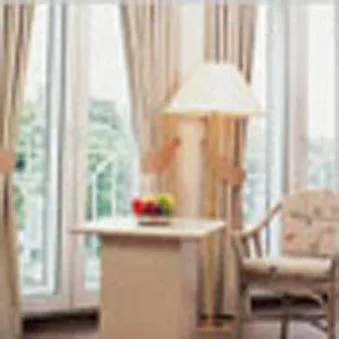 弗洛特尔杜伊斯堡索拉塔酒店